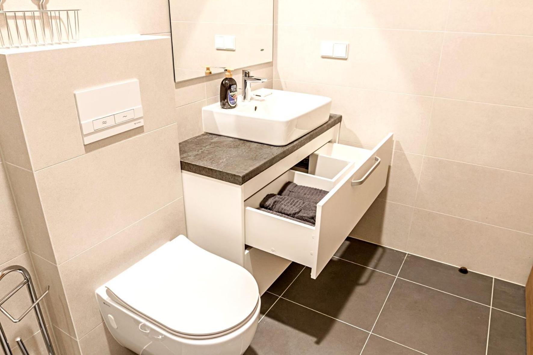 Bright 1Bd Apartment In Old Town By Hostlovers Kowno Zewnętrze zdjęcie