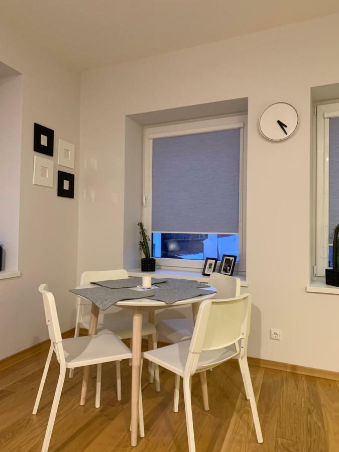 Bright 1Bd Apartment In Old Town By Hostlovers Kowno Zewnętrze zdjęcie